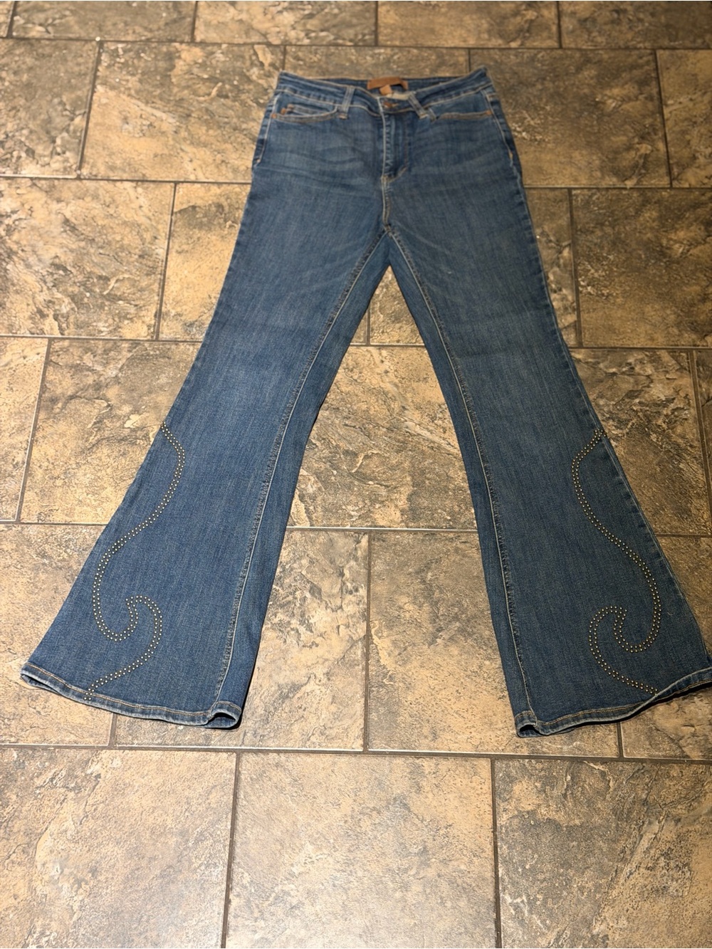 Judy Blue Indigo Flare Jeans with Decorative Stitching 0013 - Picture 3 of 14